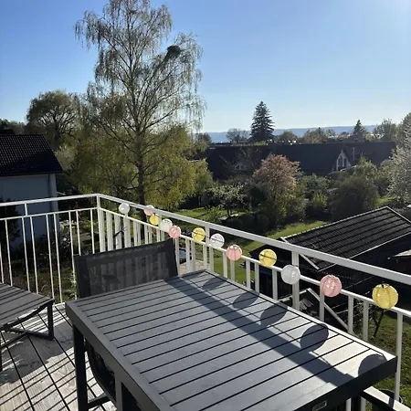 Moderne Mit Seeblick In Herrsching