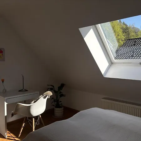 Moderne Mit Seeblick In Herrsching Apartment